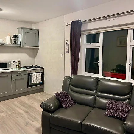 Buttermilk Guest house 4*