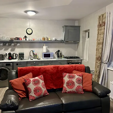 Buttermilk 4* Clifden